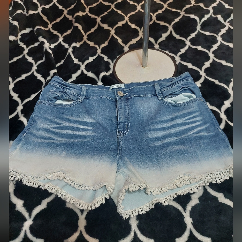 MUDD girls dip-dyed shorts size 20 ½ with adjustable‎ waistband